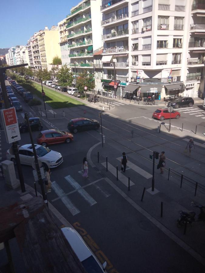 Charmant F1 Pres Tramway Et Plage Νίκαια Εξωτερικό φωτογραφία